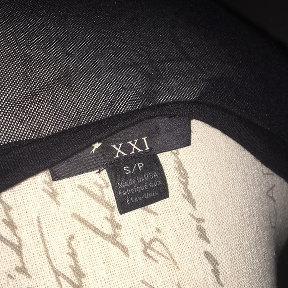 Forever 21 long color block black & mesh tee Small - Picture 6 of 8